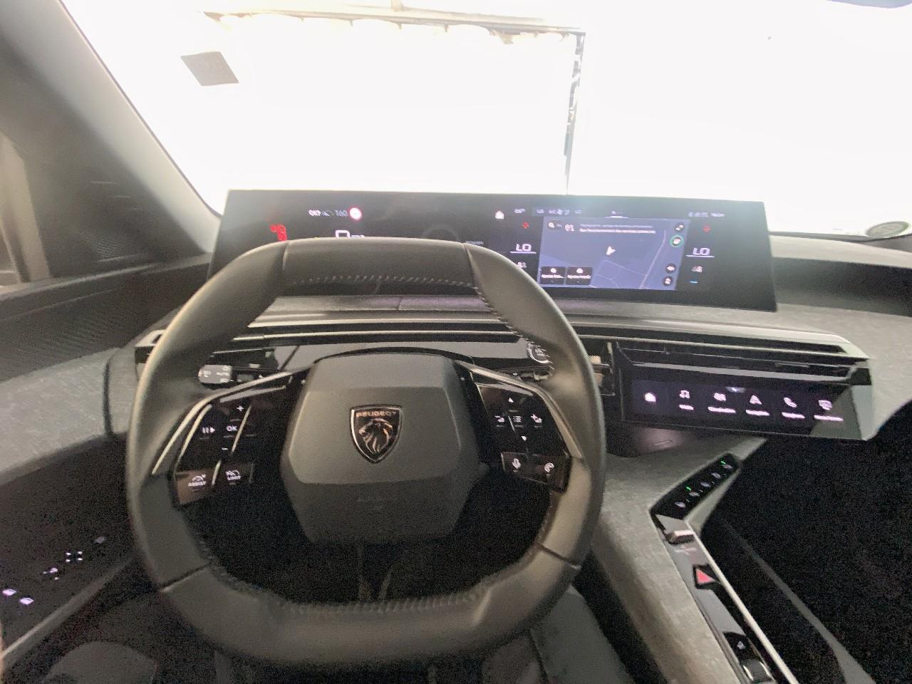 Peugeot 3008 electrique 210 ch 73 kwh allure — photo 12