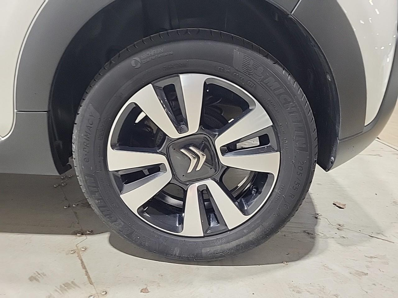 Citroën C3 puretech 83 s&s bvm5 c-series — photo 16