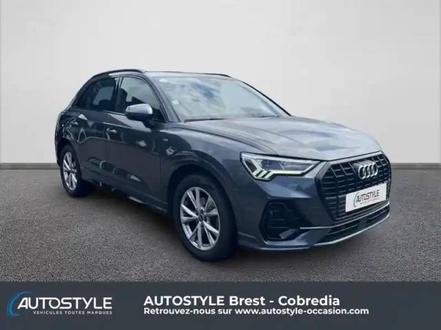 Audi Q3 35 tdi 150ch s line s tronic 7 — photo 4