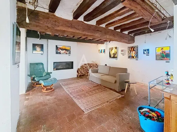 Maison 7 pièces 204 m²