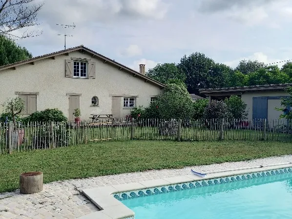 Vends maison lumineuse