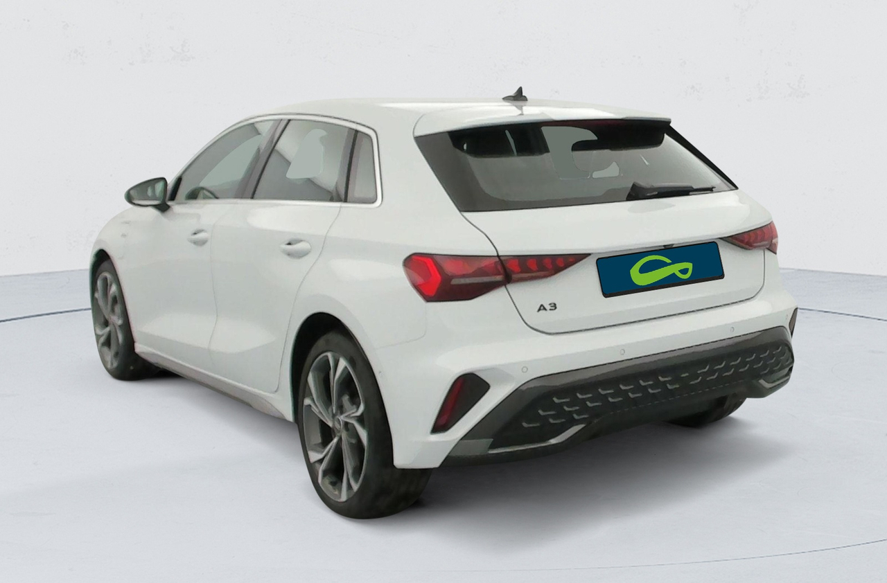 Audi A3 Sportback — photo 3