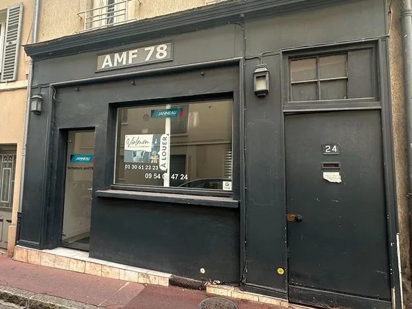 Local 28 m² SAINT GERMAIN EN LAYE