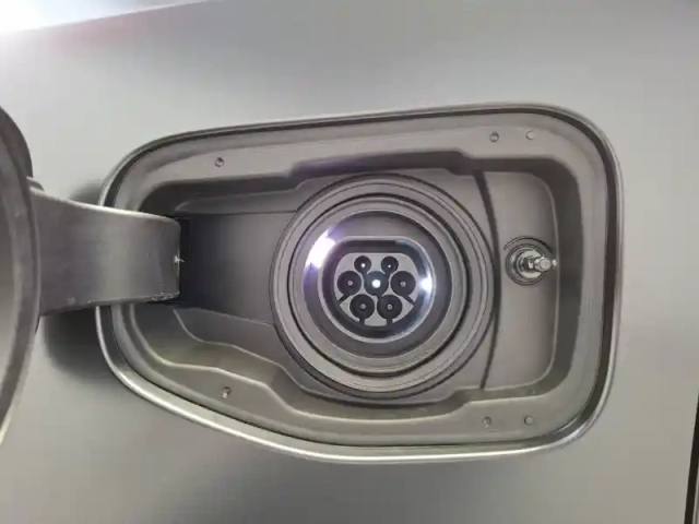 Bmw Serie 5 m5 touring phev 727 ch bva8 — photo 13