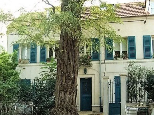 Chambre indépendante 16 m² - Puteaux Centre