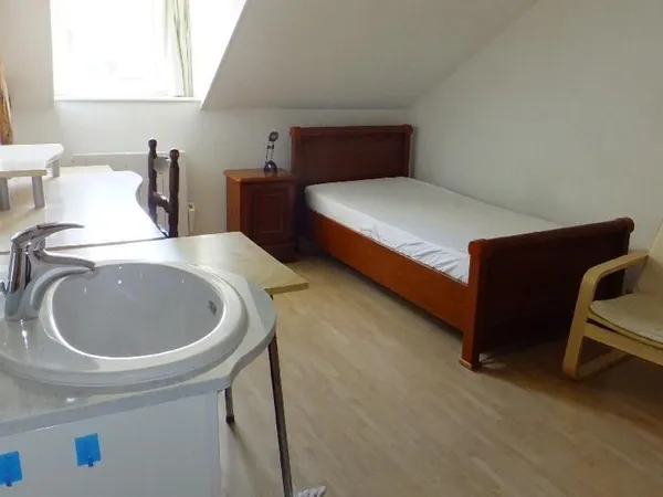 Chambre de 12m2 à louer sur Angers