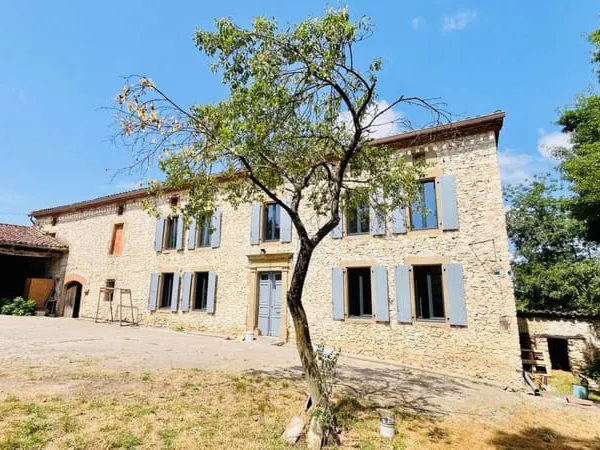 Corps de ferme 7 pièce(s) 340 m2