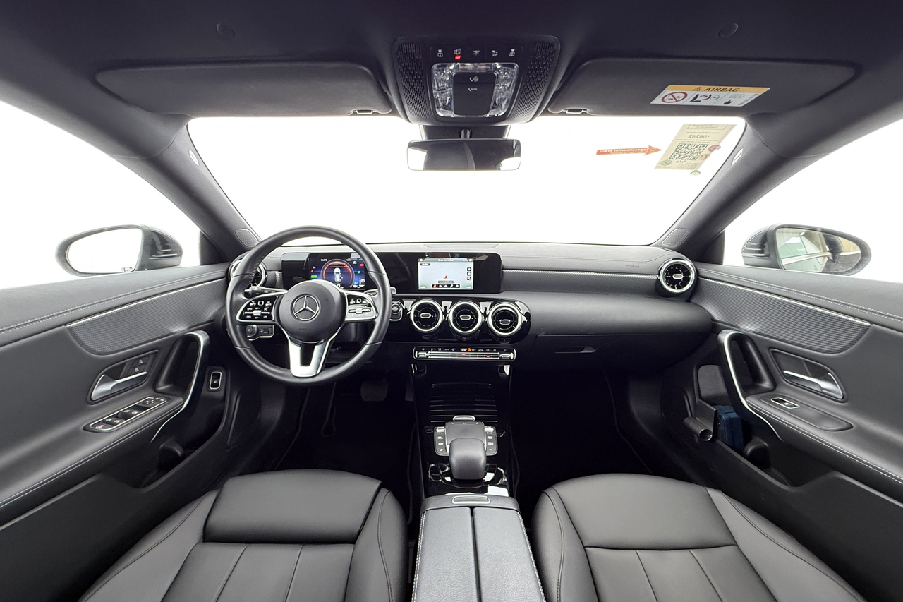 Mercedes CLA Shooting Brake — photo 12