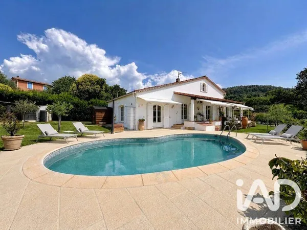 Maison 5 pièces 144 m²