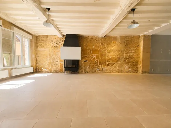 Caen Hastings - Maison 4 chambres avec cour et jardin