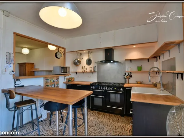 Maison 6 pièces 172 m²