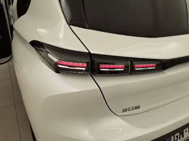 Peugeot 308 puretech 130ch s&amp;s eat8 — photo 59
