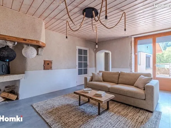 Ferme 8 pièces 168 m²