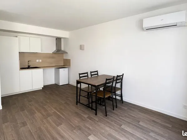 Studio 1 pièce 35 m²