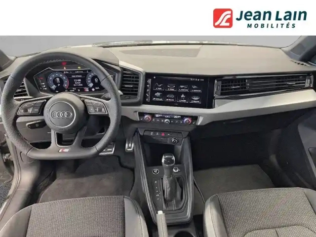 Audi A1 sportback 30 tfsi 116 ch s tronic 7 — photo 18