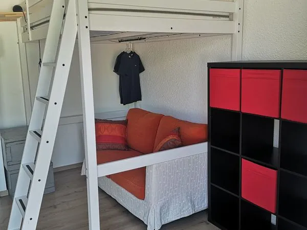 Location studio meublé 22m carré à proximité métro Saint Agne