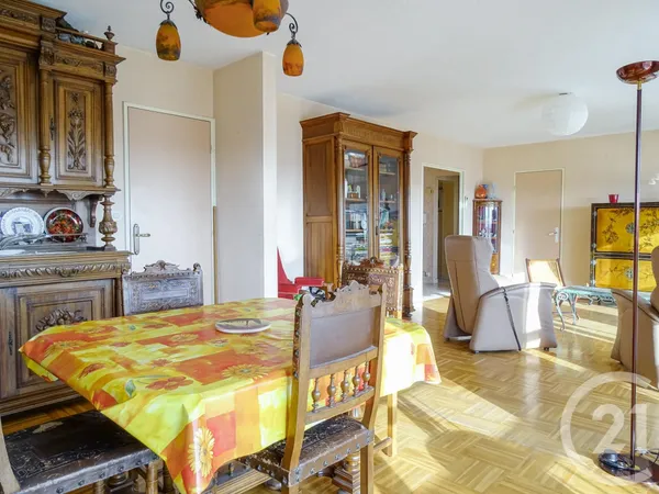 Appartement 4 pièces 91 m²