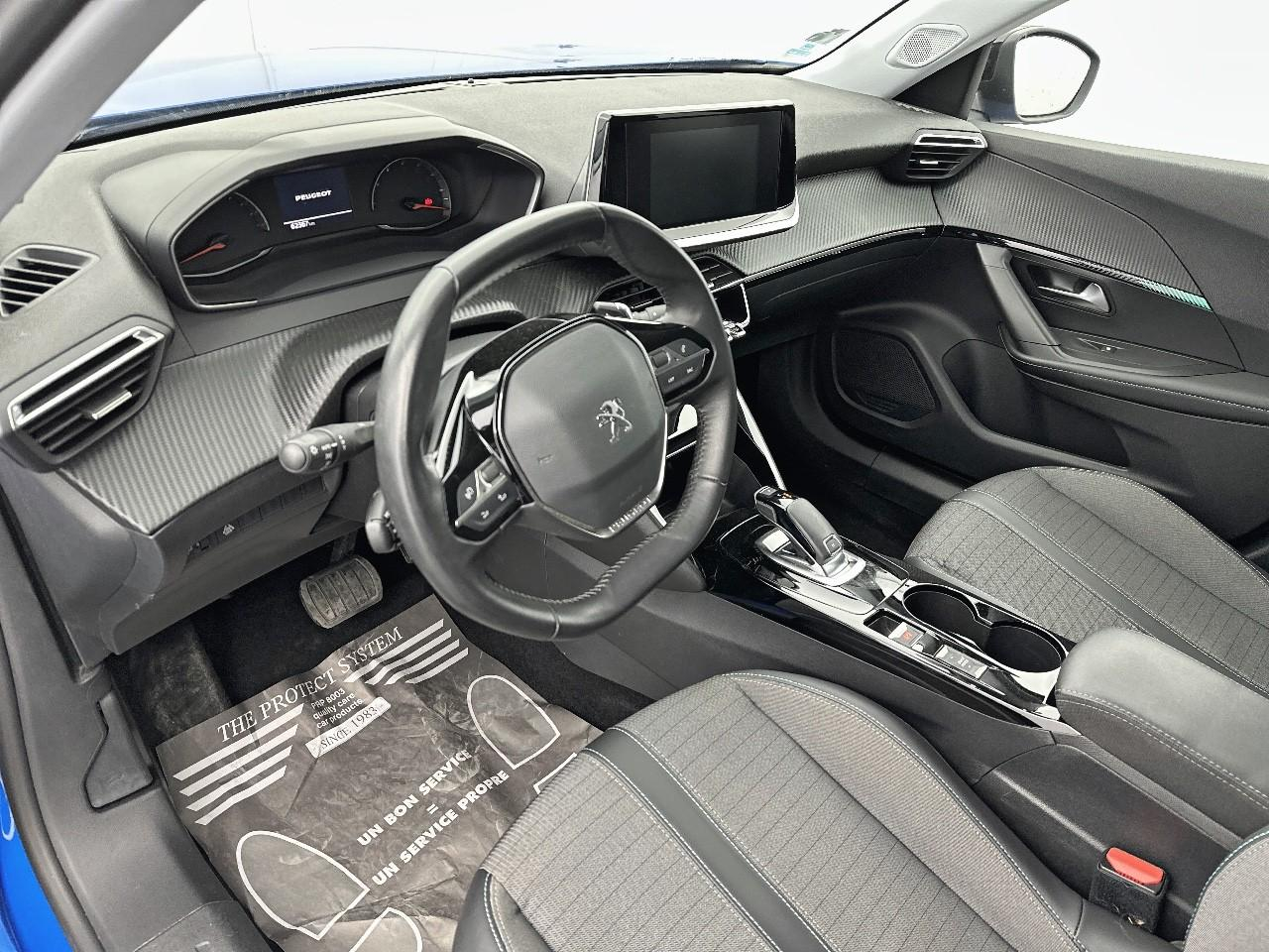 Peugeot 2008 puretech 130 s&s eat8 allure — photo 8