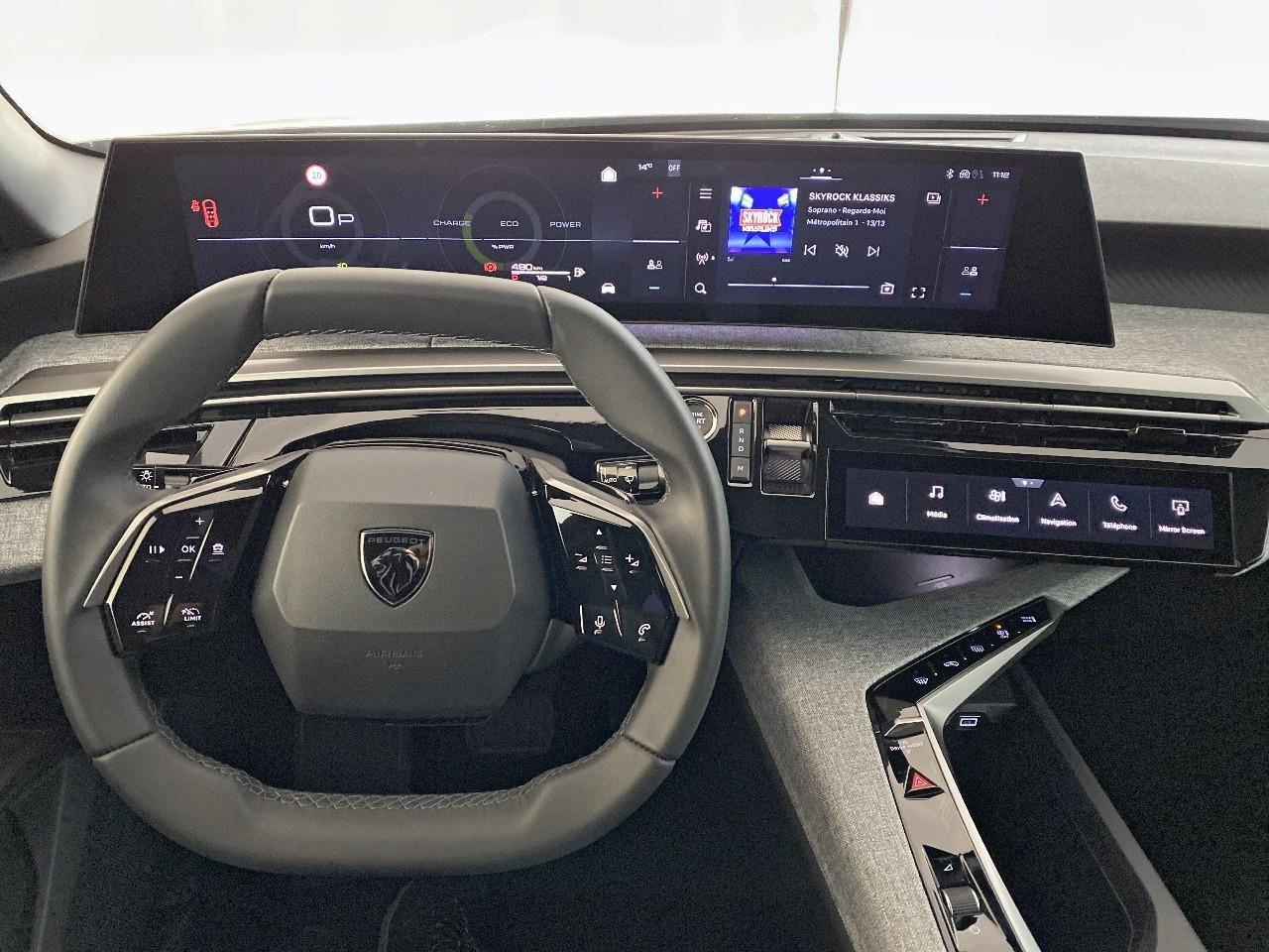 Peugeot 3008 hybrid 145 e-dcs6 allure — photo 15