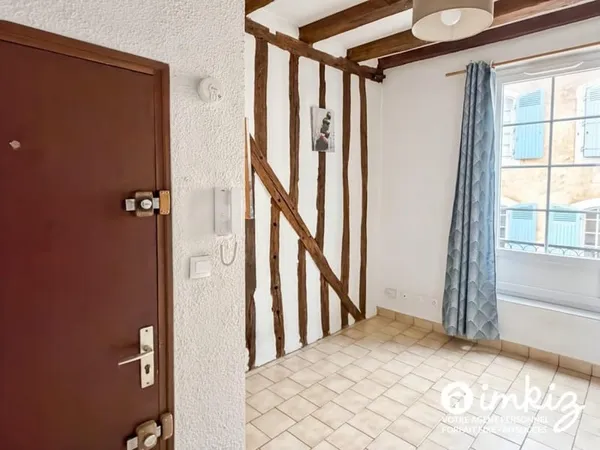 Studio 22 m² dans le vieux Mans (72000)