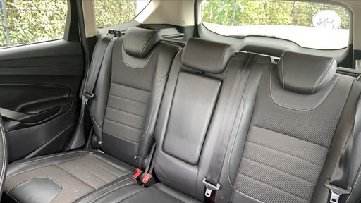 Ford Kuga 1.5 EcoBoost 150 4X2 - Titanium – 2016 – 168064 km – Essence – Boîte Manuelle — photo 19