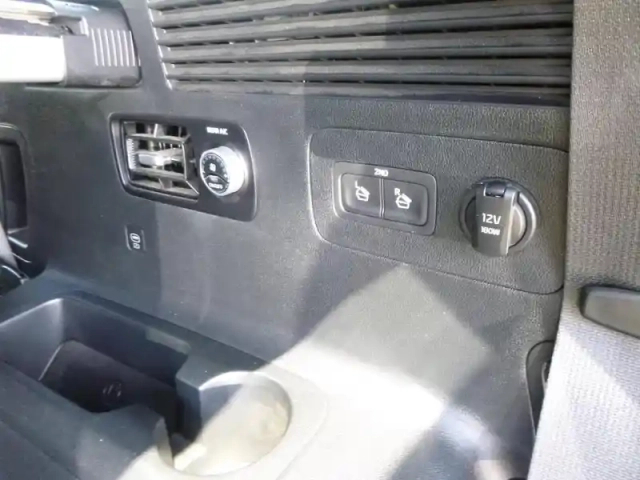 Kia Sorento 1.6 t-gdi 253ch phev premium 4x4 7 places — photo 11