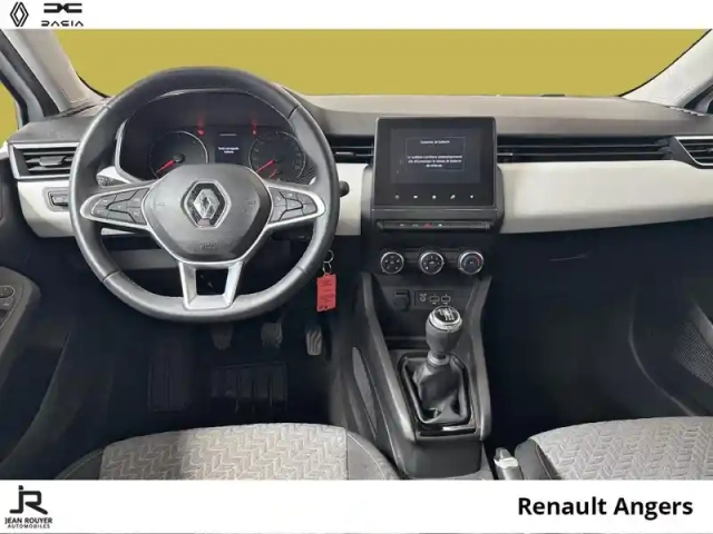 Renault Clio 1.5 blue dci 100ch evolution — photo 39