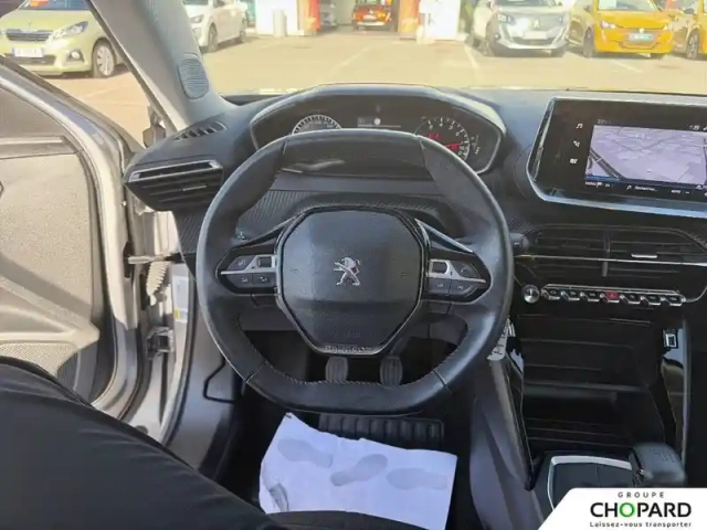 Peugeot 2008 puretech 100 s&amp;s bvm6 — photo 16