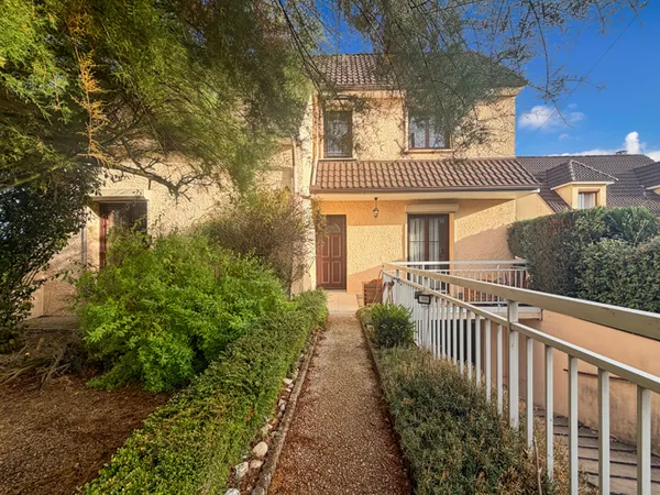 Maison 6 pièces 115 m²