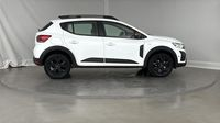 Dacia Sandero 1.0 TCe 90ch Stepway Extreme auto -24 — photo 4