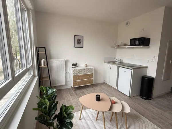 Studio 1 pièce 19 m²