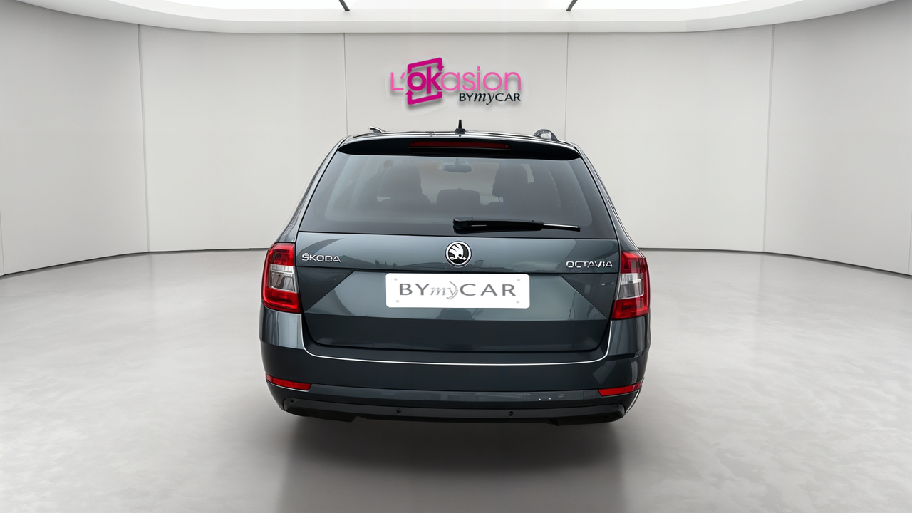 Skoda Octavia Combi 2.0 TDI 150 ch SCR FAP DSG7 — photo 4