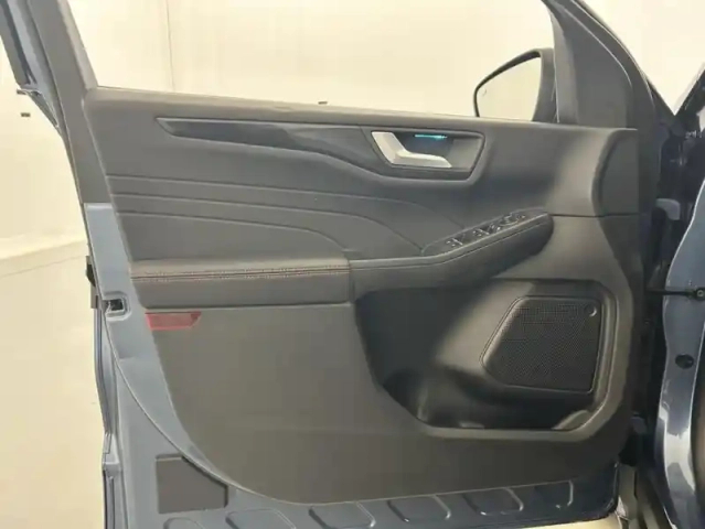 Ford Kuga 2.5 duratec 225ch phev st-line bva — photo 40