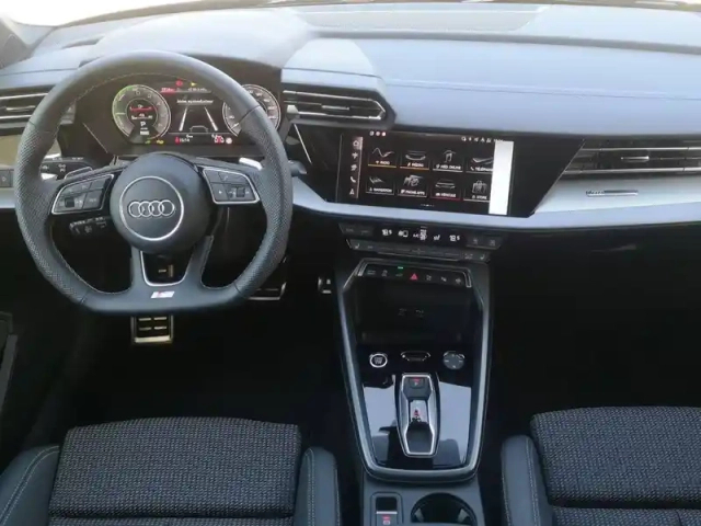 Audi A3 allstreet 40 tfsi e hybride rechargeable 204 s tronic 6 — photo 61