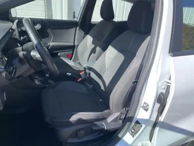 Ford Puma 1.0 flexifuel 125ch s&amp;s mhev titanium — photo 10