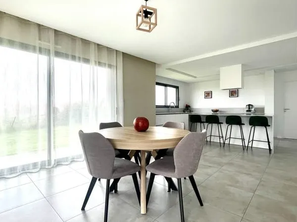 Maison Le Thuit De L'oison 6 pièce(s) 147 m2