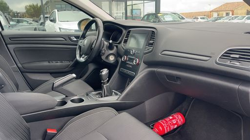 Renault Megane 1.5 dCi 110 Energy - Intens – 2017 – 65885 km – Diesel – Boîte Manuelle — photo 23