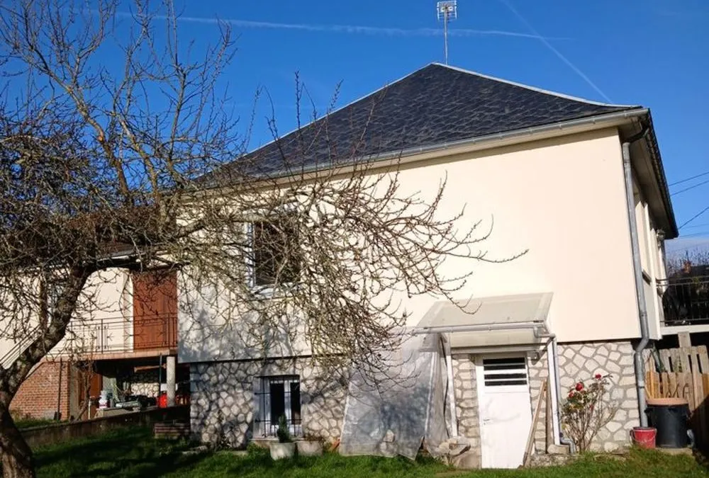 Photo 1