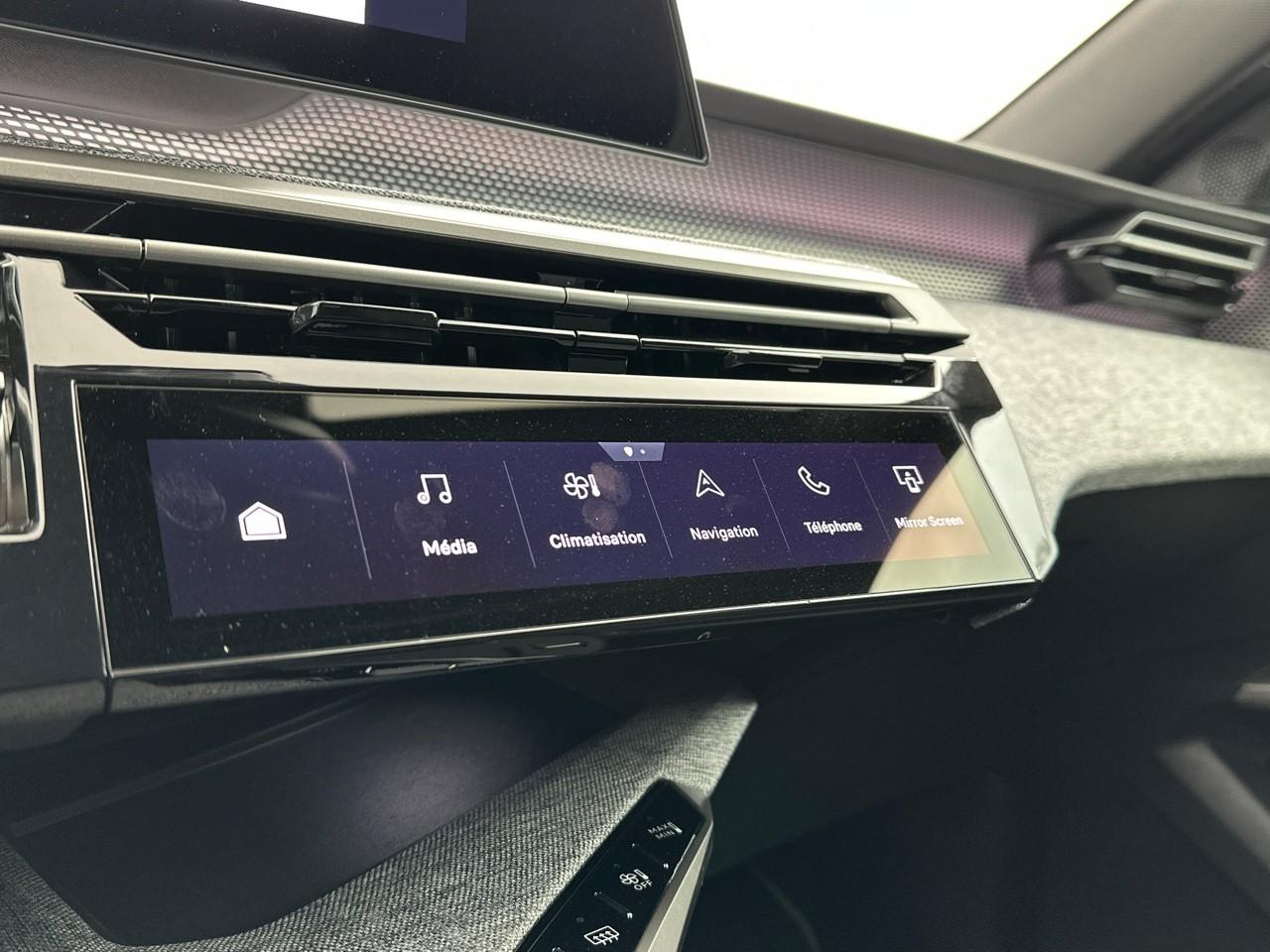Peugeot 3008 hybrid 136 e-dcs6 gt — photo 26