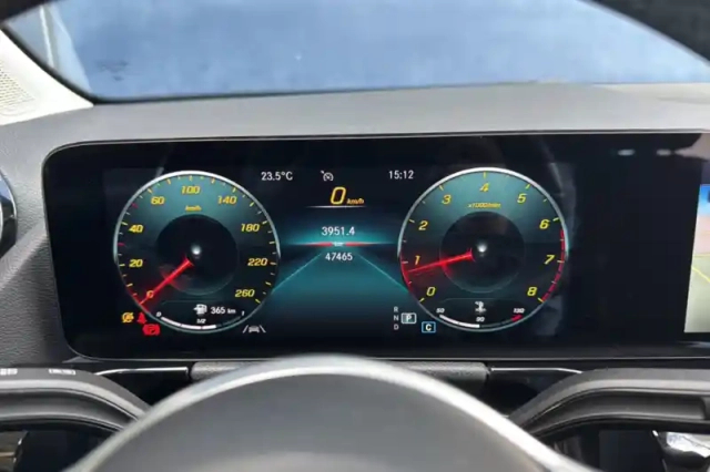 Mercedes Gla 180 7g-dct — photo 57