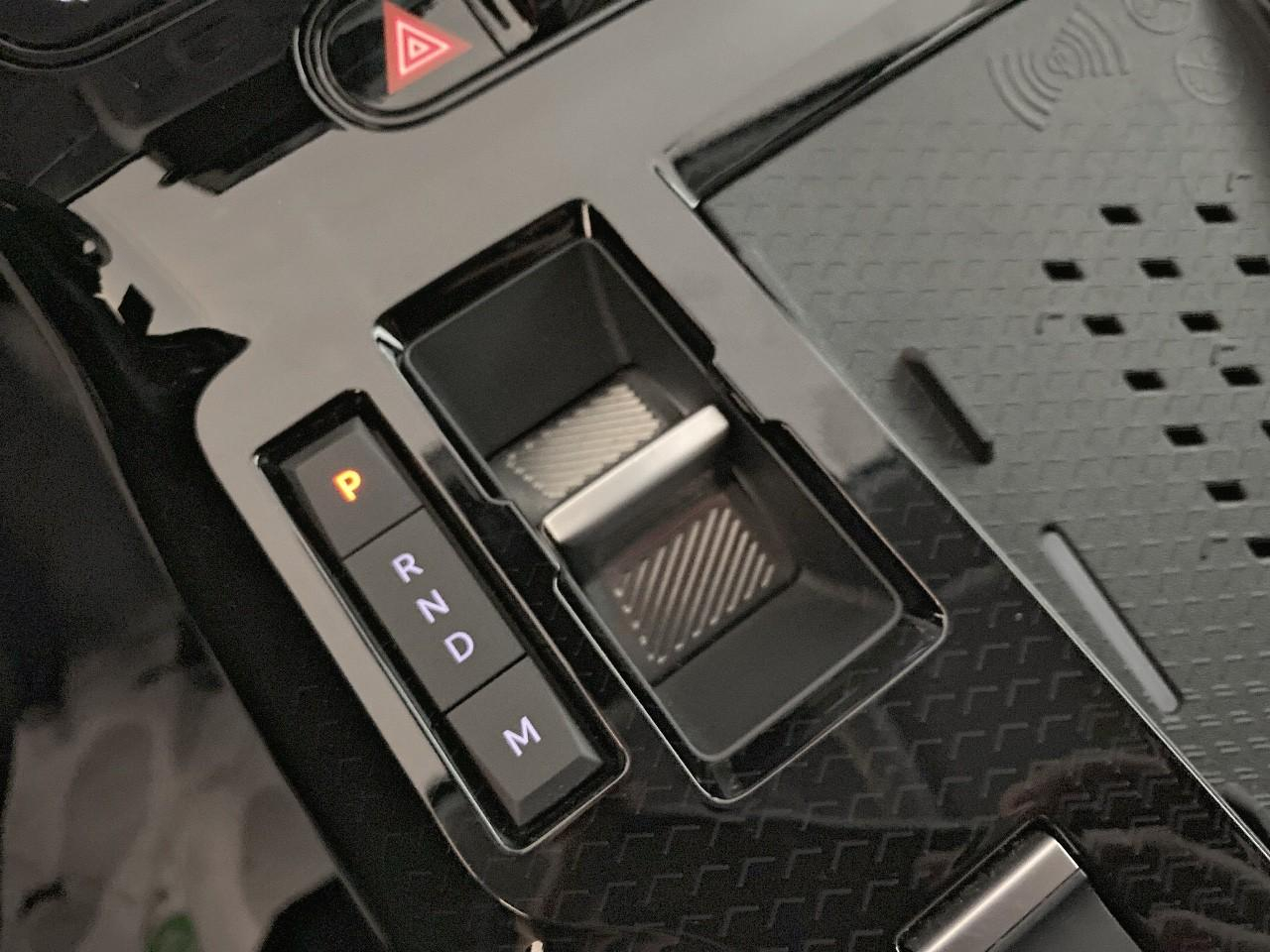 Citroën C5 Aircross hybride 145 ch e-dcs6 max — photo 15