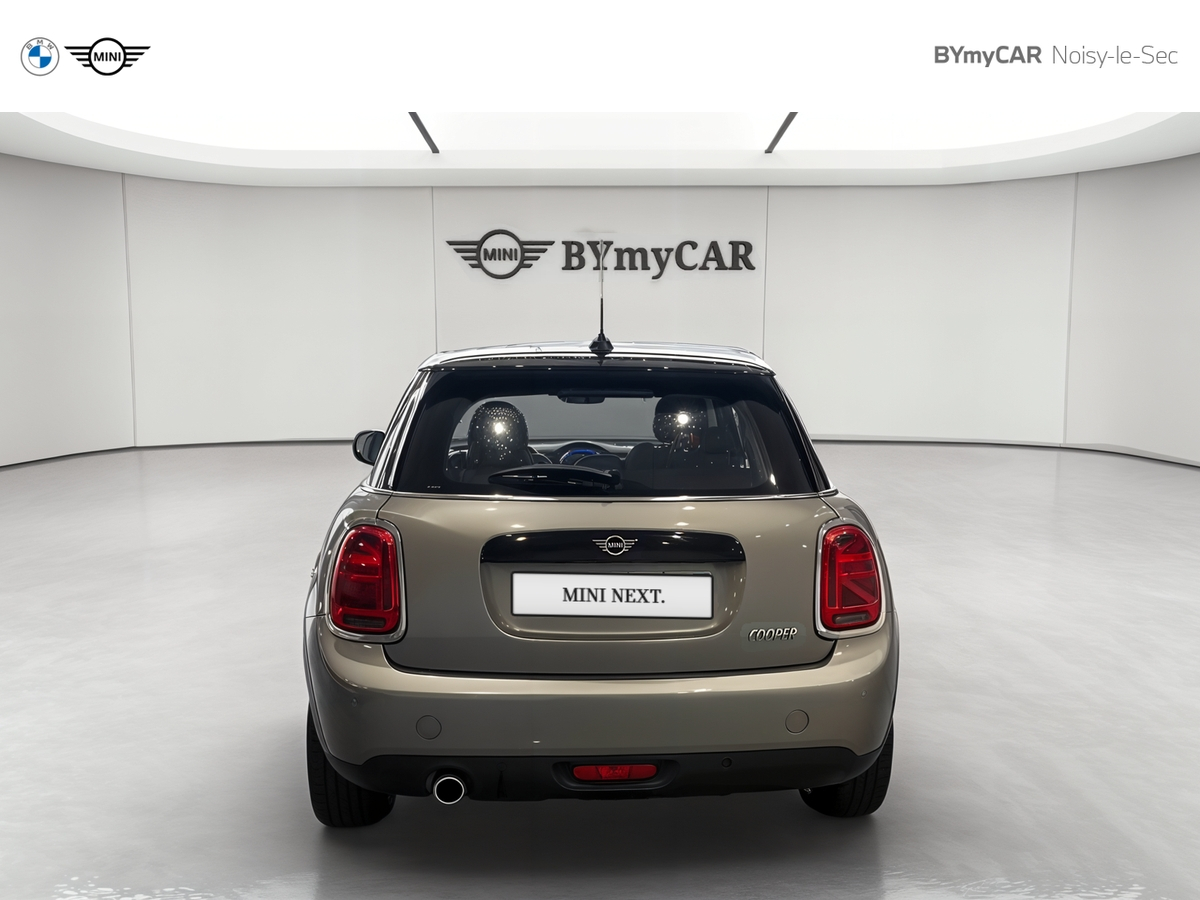 Mini Hatch 5 Portes Cooper 136 ch BVA7 — photo 4