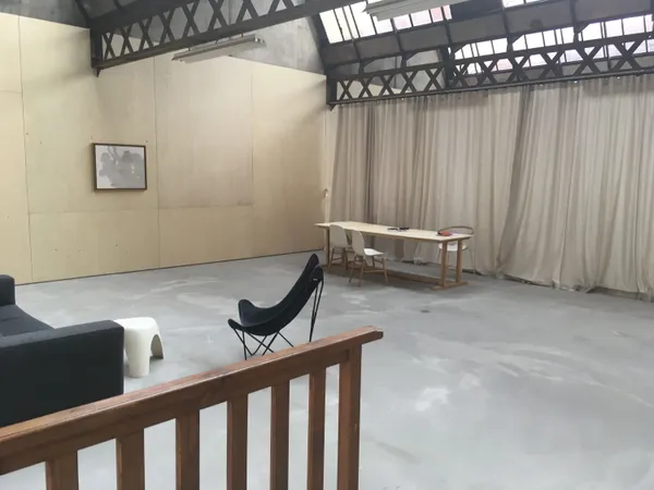 Centre de Craponne local artisanal 210M2