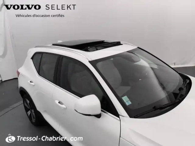 Volvo Xc40 t4 recharge 129+82 ch dct7 ultimate — photo 28