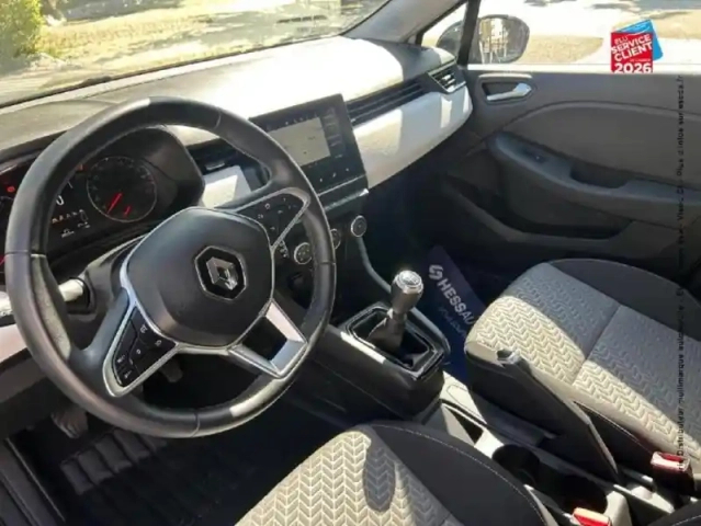 Renault Clio 1.0 tce 90ch evolution — photo 15