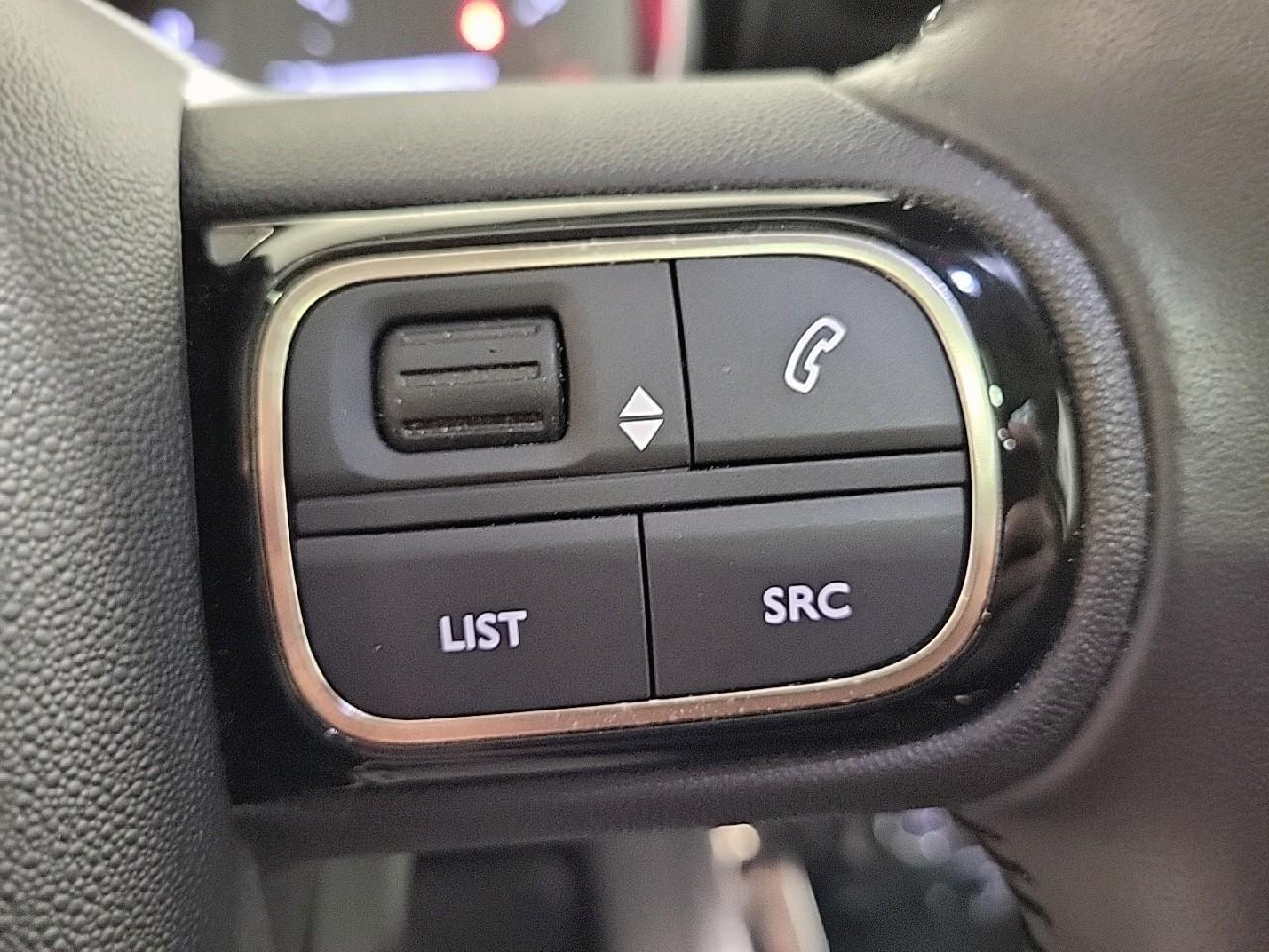 Citroën C3 Aircross puretech 130 s&s eat6 shine pack — photo 19