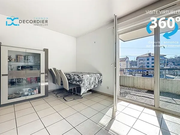 T3 LUMINEUX DE 61,35M²  PROCHE CENTRE-VILLE & GARE  CAVE - 2 PARKINGS COUVERTS !