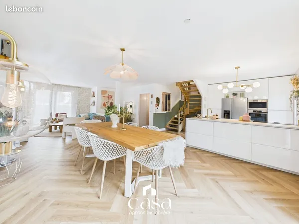 Maison 6 pièces 126 m²
