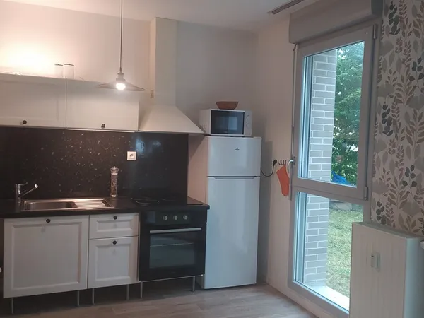Colocation dans superbe 4 pièces en rez de jardin