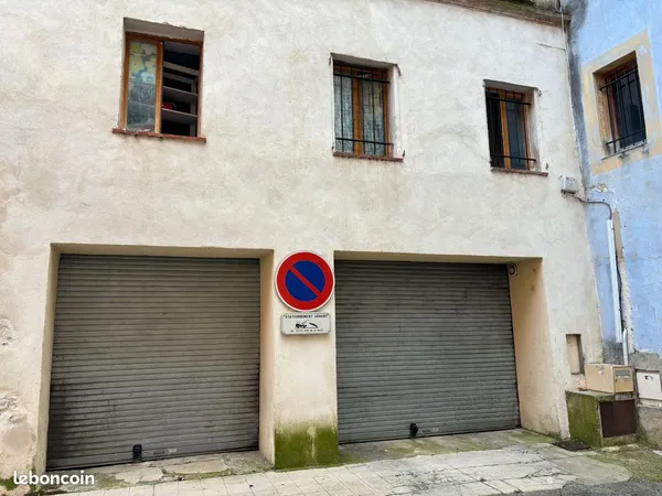 Garages 3 places et caves